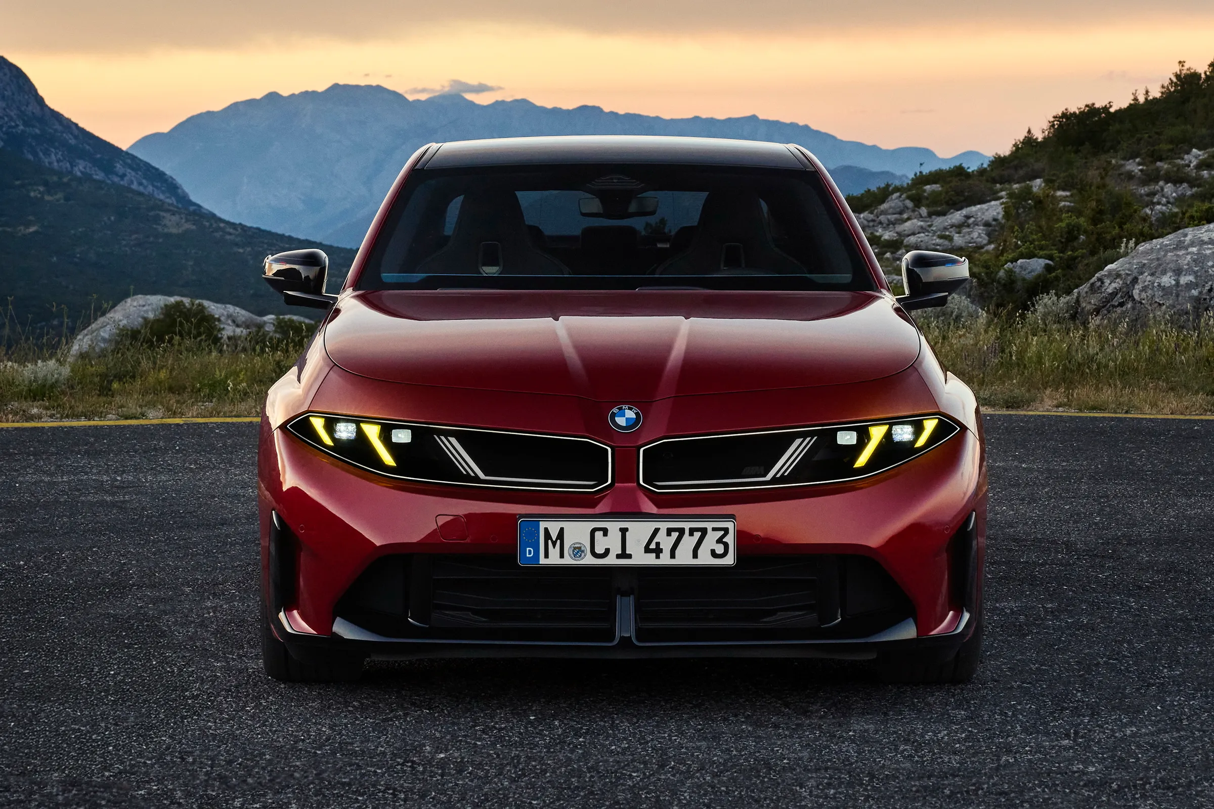 BMW 3 Series Sedan 318 7