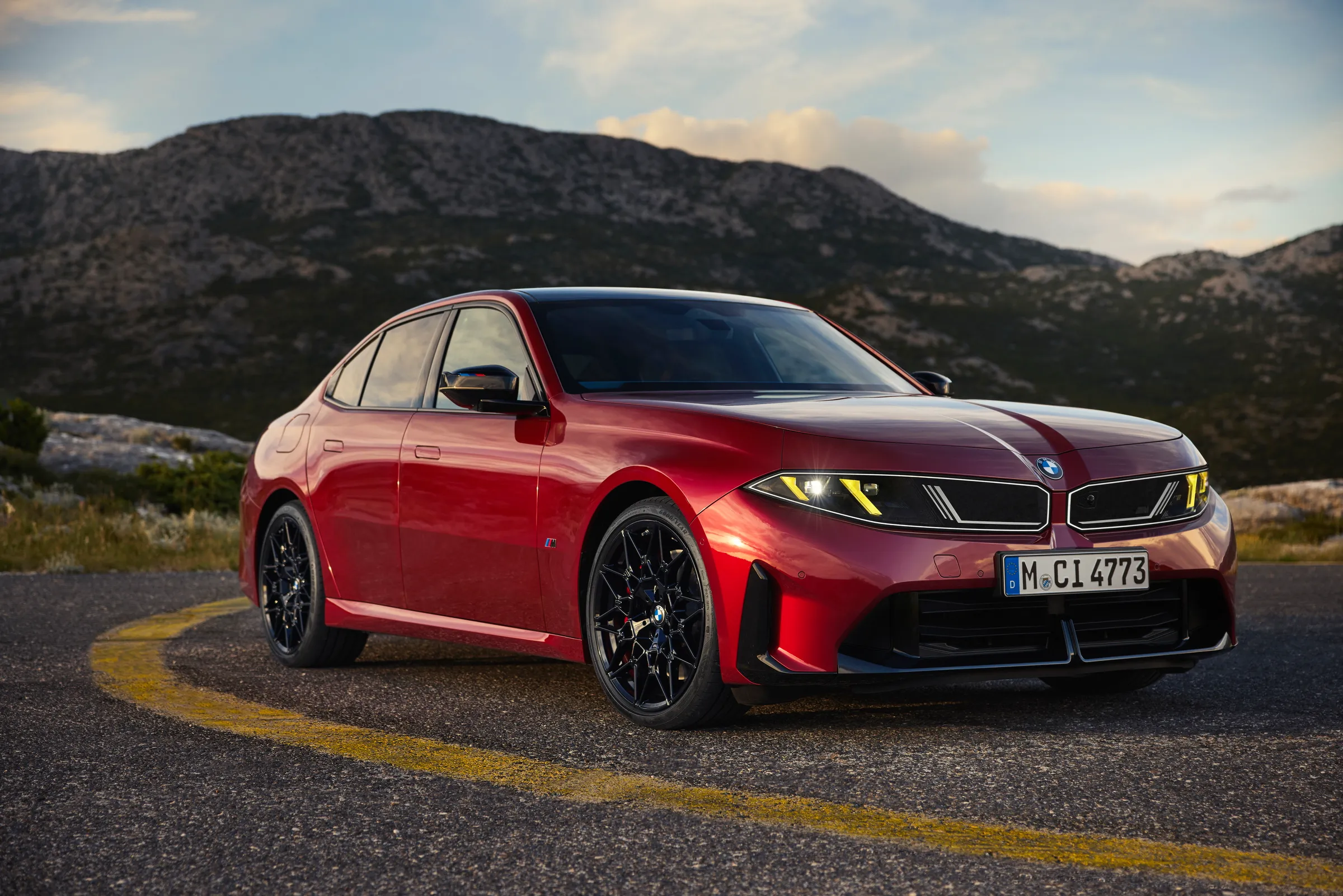 BMW 3 Series Sedan 318 22